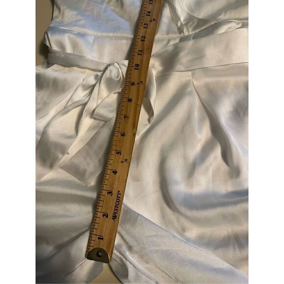 Altard State Womens White Extra Wide Leg Jumpsuit Waist Tie Half Lining Sz Small - Picture 13 of 15